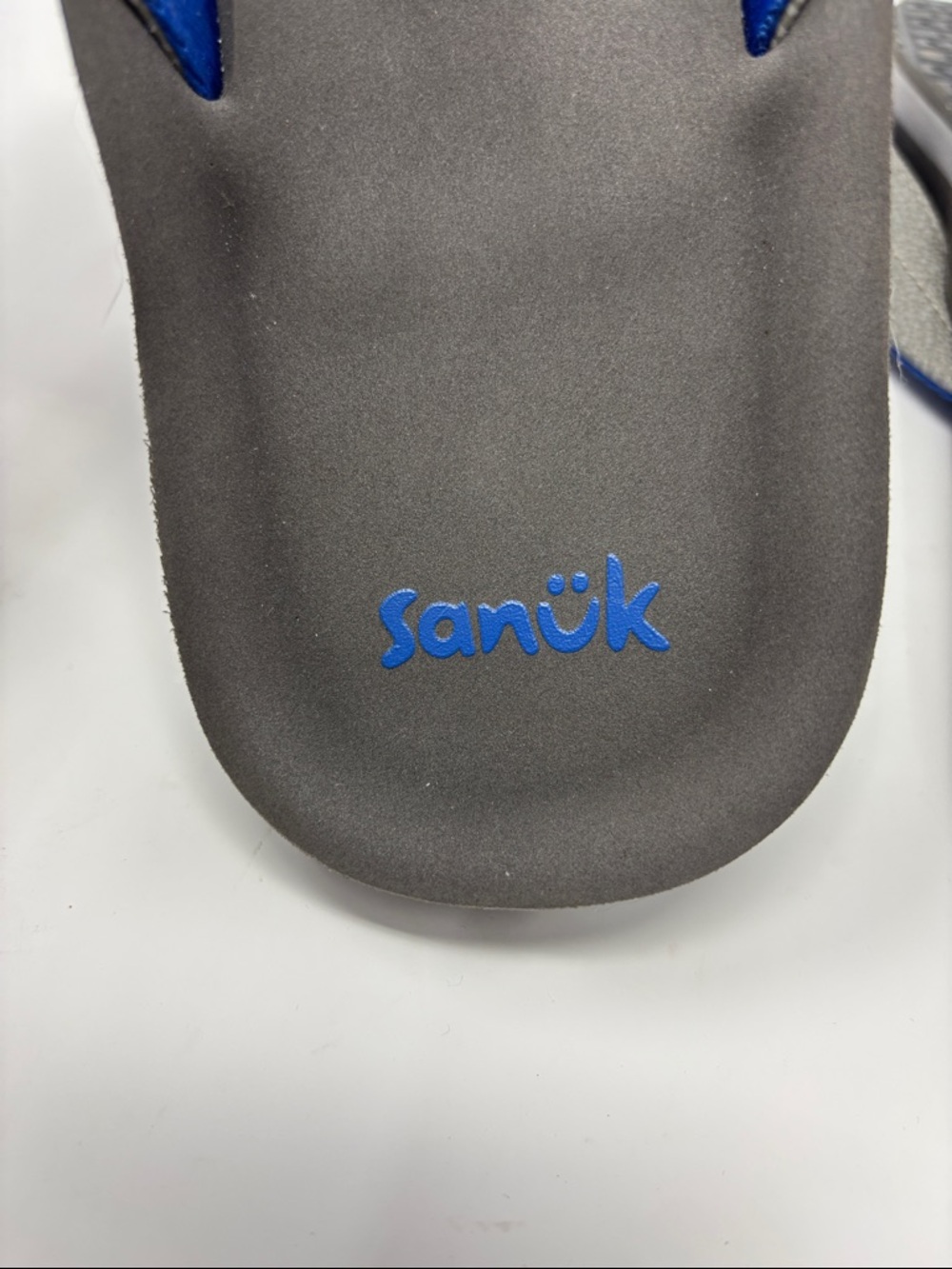 Sanuk | 12 Gray and Black Flip Flop Sandals with Blue Accents - Picture 6 of 7